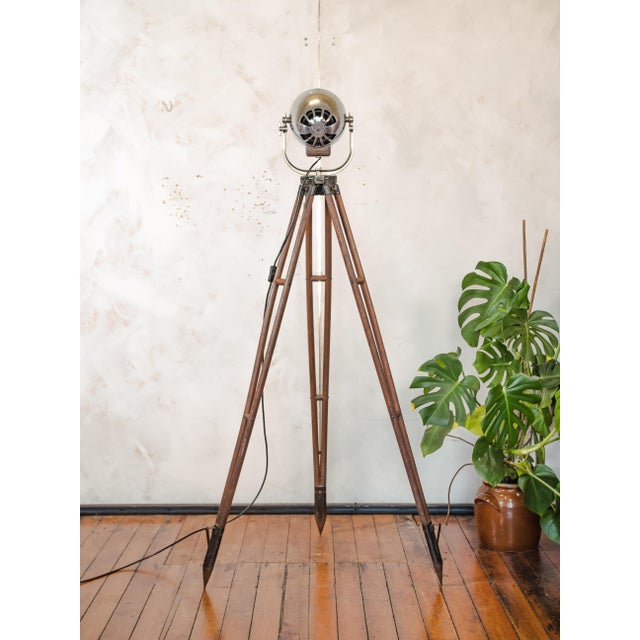 Patt 123 Theater Spotlight on Wooden Tripod Floor Lamp from Strand Electric, 1950s For Sale - Image 3 of 18