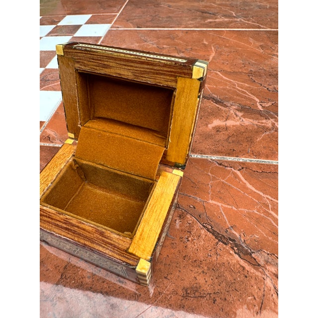 1970s Petite Wooden Painted Box With Mother of Pearl Accents For Sale In Atlanta - Image 6 of 8