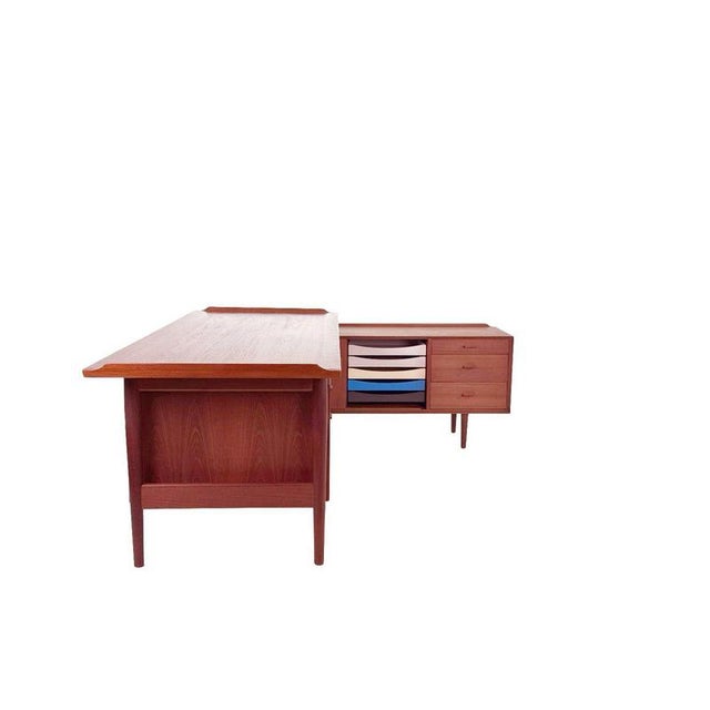Arne Vodder Model 209 Executive Desk by Arne Vodder for Sibast, 1970 For Sale - Image 4 of 16