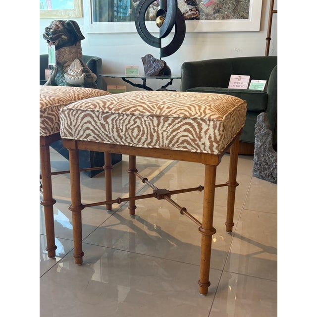 Pair Vintage Faux Bamboo Wood Benches Ottomans Newly Upholstered Quadrille For Sale In West Palm - Image 6 of 12