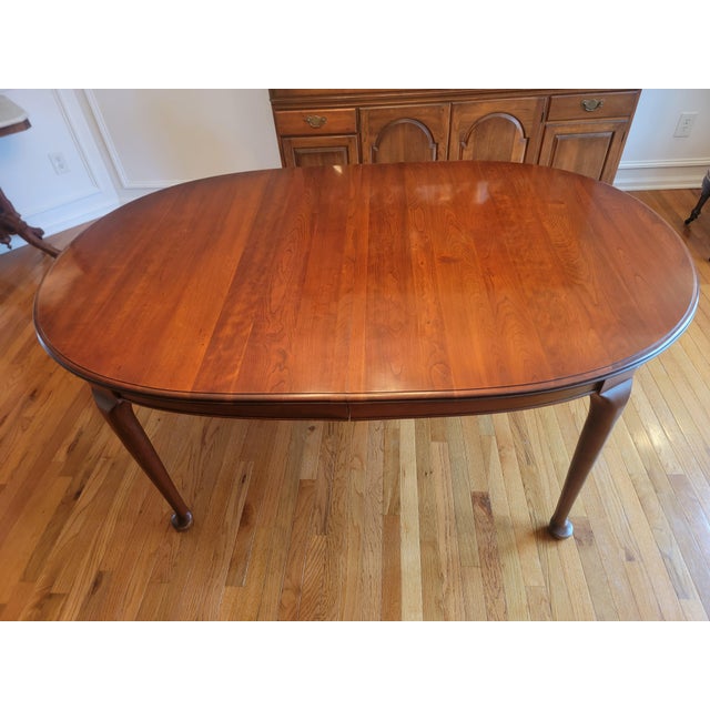 1971 Pennsylvania House Solid Cherry Dining Table & 6 Windsor Chairs (Van Sciver Retailer) For Sale - Image 10 of 18