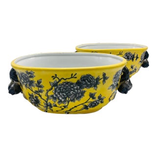 Chinoiserie Cache Pots, a Pair For Sale