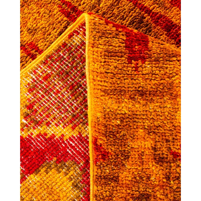 Modern Hand-Knotted Area Rug - Orange, 5' 0" x 8' 0" For Sale In New York - Image 6 of 8