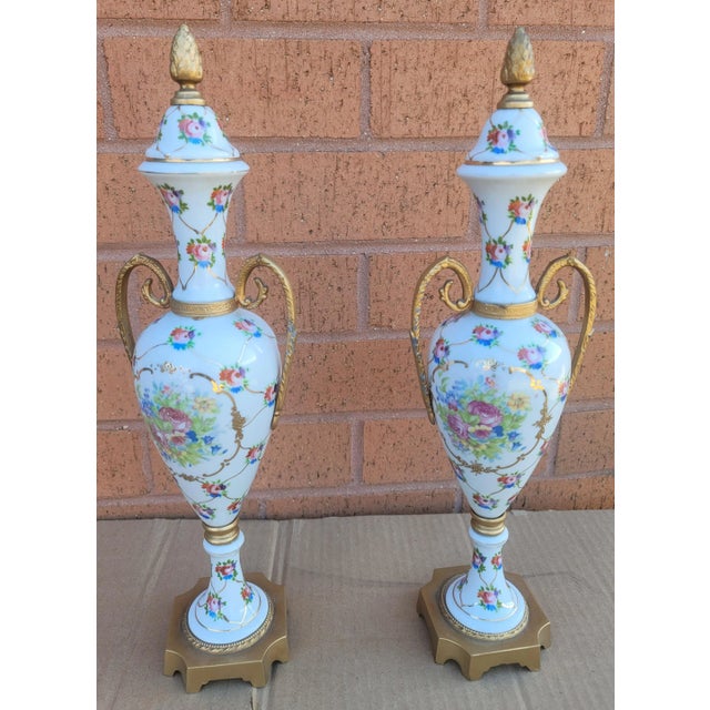 White Pair of French Hand-Painted Porcelain and Gilt Metal Amphoras For Sale - Image 8 of 8