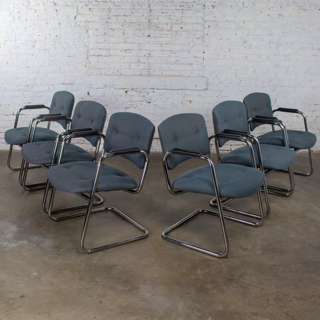 Late 20th Century Modern Set of 6 Chrome Cantilever Chairs W/Gray Fabric by United Chair Company For Sale - Image 12 of 18
