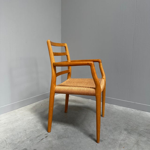 Mid-Century Modern Danish Model 68 Dining Chair in Oak and Paper Cord by Niels Otto Møller, 1980s For Sale - Image 3 of 8