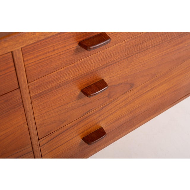 Model Ry20 Sideboard in Teak and Rattan by Hans J. Wegner for Ry Mobler, 1950s For Sale - Image 11 of 14