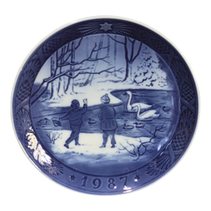 Vintage Royal Copenhagen 1987 Winter Birds Cobalt Blue & White Decorative Plate