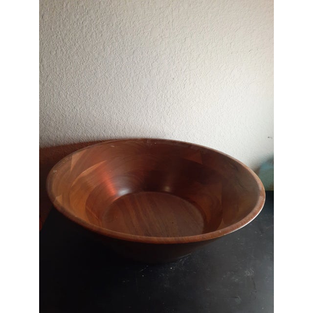 Vintage Genuine Walnut Bowl, Made in Usa For Sale In Dallas - Image 6 of 6