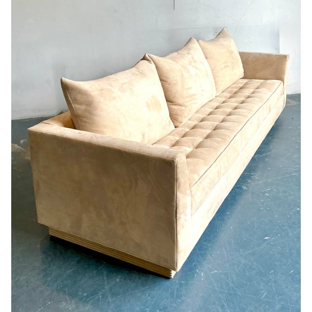 Tomlinson Vintage Boho Tomlinson for Judith Norman Sofa For Sale - Image 4 of 12