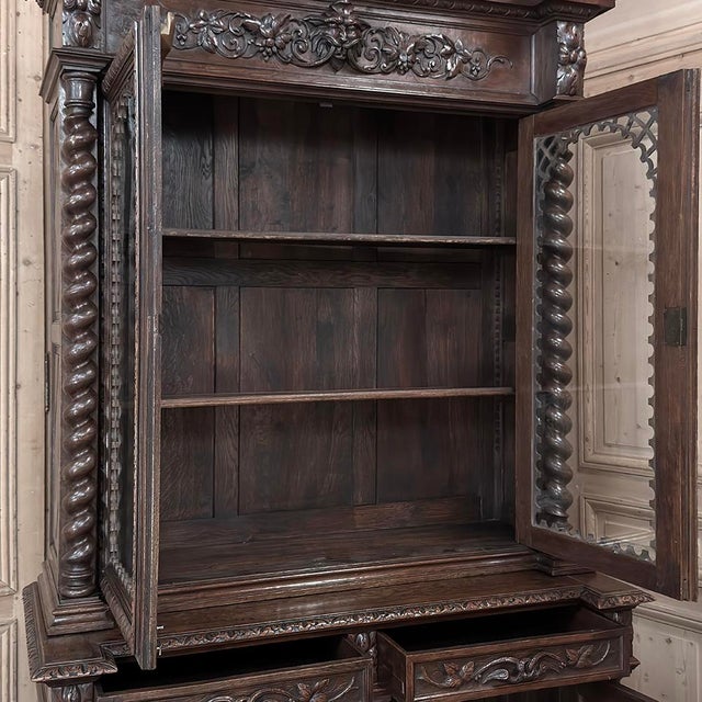 19th Century French Carved Oak Hunt Bookcase With Barley Twist Columns For Sale - Image 17 of 18
