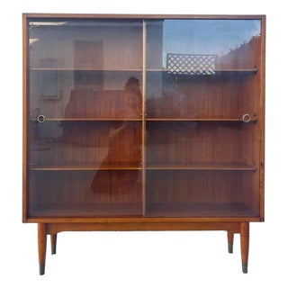 1960s Mid Century Teak Bookcase/Cabinet For Sale