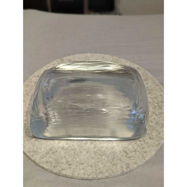 Mid-Century Modern Vicke Lindstrand for Orrefors Glass Bowl – Iconic Mid-Century Swedish Design For Sale - Image 3 of 4