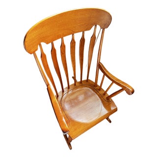 Vintage S. Bent & Bros. Colonial Spindle-Back Rocking Chair – Gardner, Ma – Solid Wood For Sale