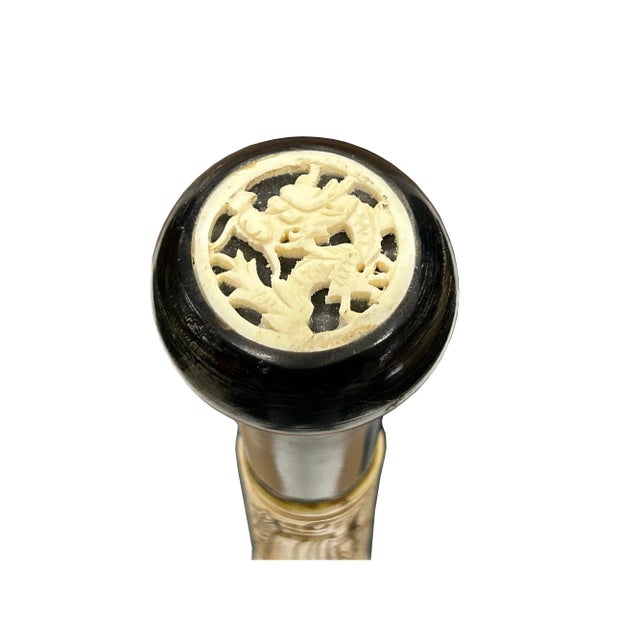 Vintage Chinese Old Men Engraved Motif Bone Color Resin Inset Walking Stick For Sale In San Francisco - Image 6 of 12
