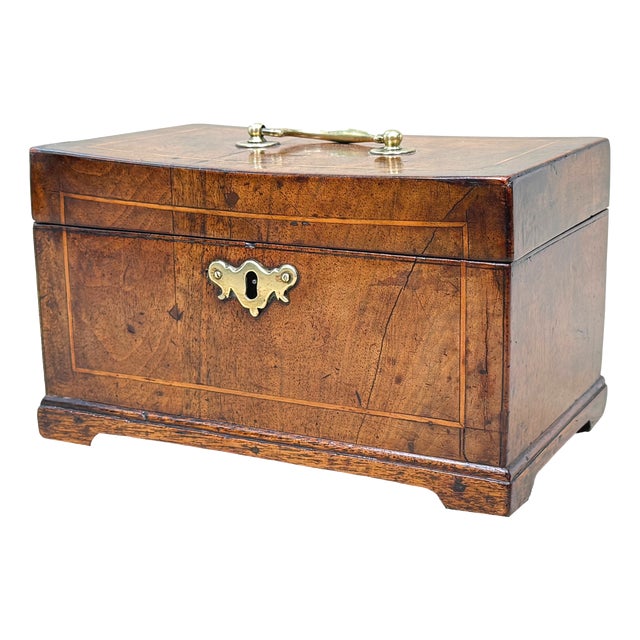 Georgian Walnut Rectangular Tea Caddy, 18th Century For Sale