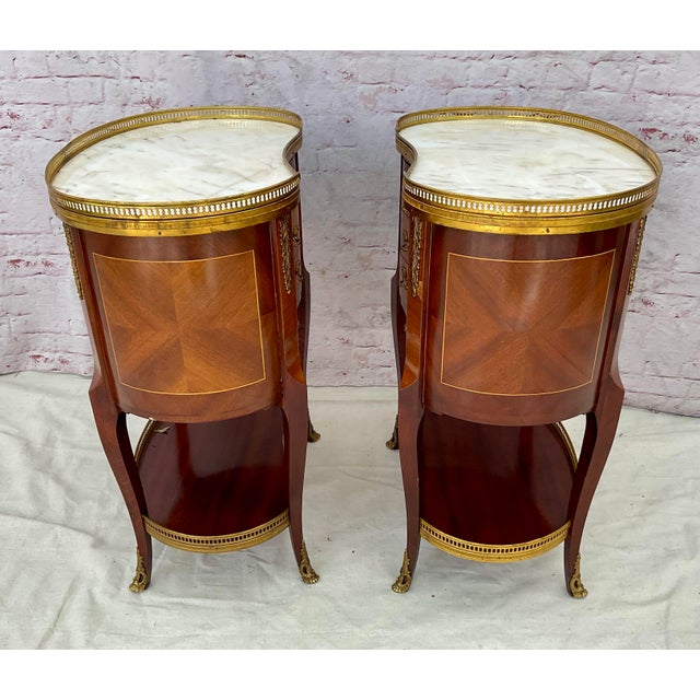 Elegant Louis XV Side Tables With Marble Tops and Brass Accents - A Pair For Sale - Image 10 of 17