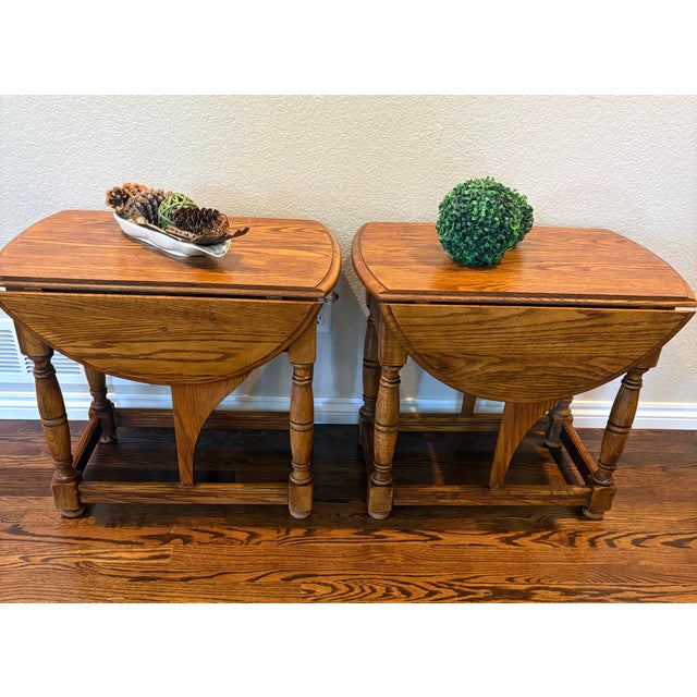 Gold Vintage Riverside Oak Drop-Leaf End Tables With Drawers – Pair For Sale - Image 8 of 12