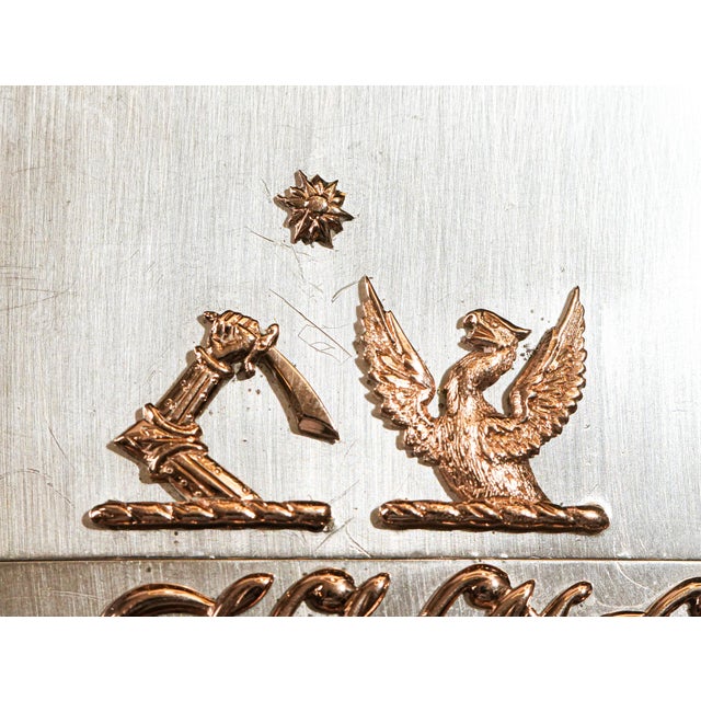Exceptional Antique English Victorian Sterling Silver and 9k Gold Cigar Case Tobacciana Armorial Coat of Arms For Sale - Image 4 of 10