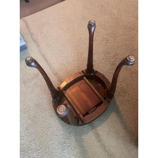 Gordon Furniture Co. 1990s Gordon's Queen Anne Style Side Table For Sale - Image 4 of 6