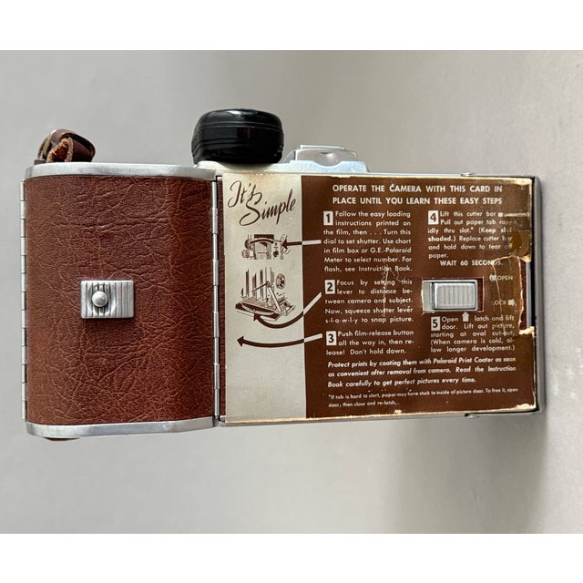Vintage Polaroid Land Camera Model 95 With Light Meter For Sale - Image 10 of 12