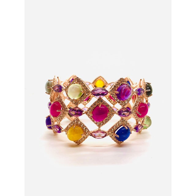 Bochic “Capri” Vintage Ruby & Multi Sapphire Bangle Set In 18K Gold & Silver For Sale - Image 4 of 9