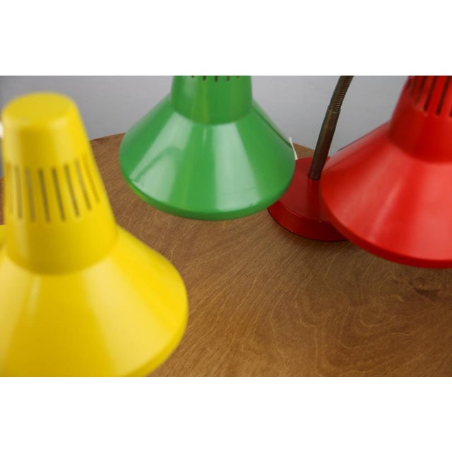 Adjustable Desk Lamps in Painted Green, Red and Yellow Metal and Chrome-Plated Spiral Arms from Tep, 1980s, Set of 3 For Sale - Image 6 of 16