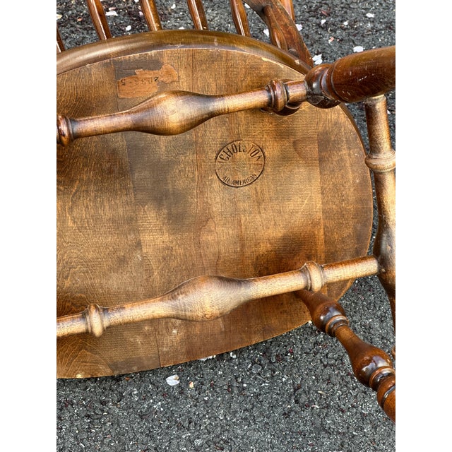 1930s Rare Set of 5 Nichols and Stone Windsor Chairs For Sale - Image 5 of 8