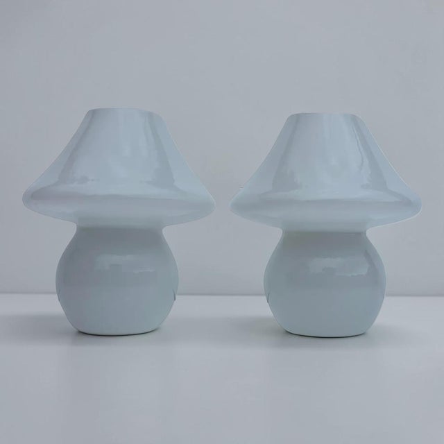 1970s Vintage Italian White Murano Mushroom Lamps - a Pair For Sale - Image 5 of 10