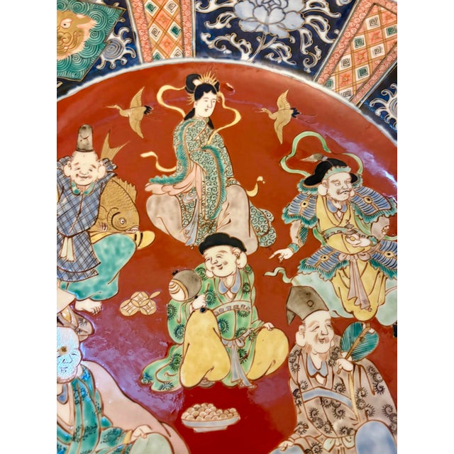 Large Antique Japanese Imari Porcelain Chargers with Seven Lucky Gods, 1880, Set of 2 For Sale - Image 14 of 17