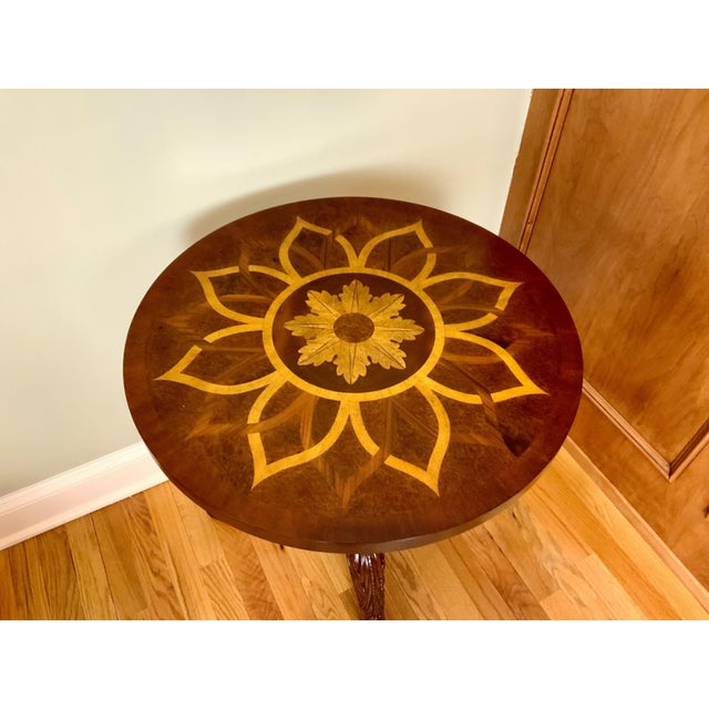 Traditional Vintage Round Mahogany Pedestal Inlaid Maitland Smith Side Table For Sale - Image 3 of 10