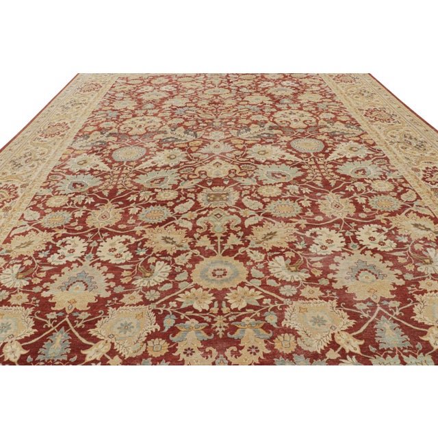 Made with hand-knotted wool and featuring floral patterns, this 12x17 contemporary rug from Rug & Kilim’s Modern Classics...