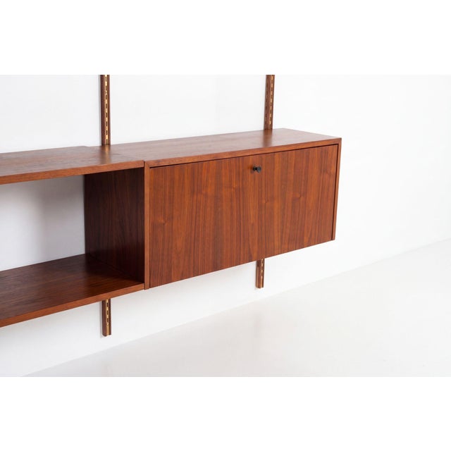 Brown Edward Wormley for Dunbar Three-Bay Walnut & Brass Shelving System, 1952 For Sale - Image 8 of 10