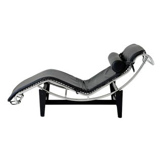 Modernist Chaise Longue in Black Leather and Chrome Metal, 1970s For Sale