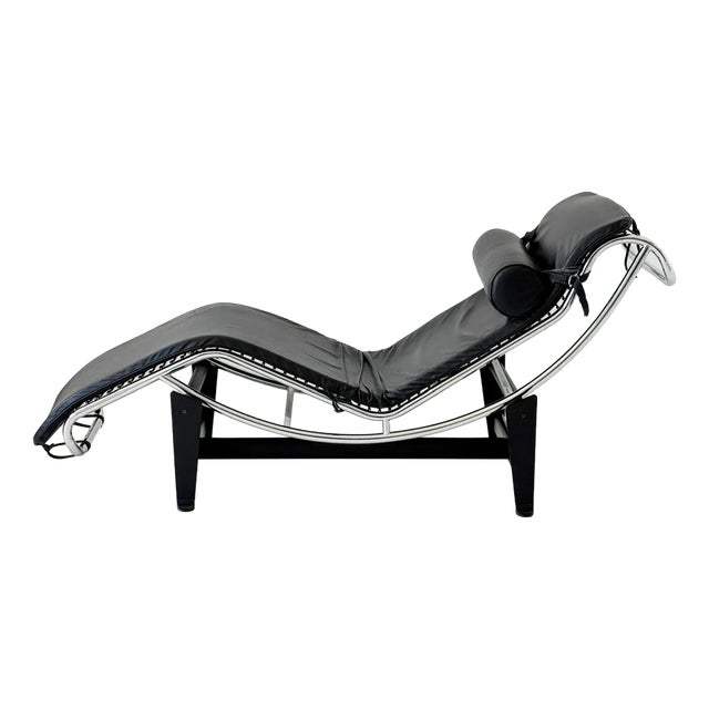 Modernist Chaise Longue in Black Leather and Chrome Metal, 1970s For Sale