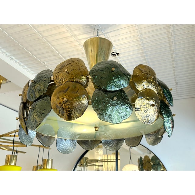 Brass Contemporary Water Lily Chandelier Brass and Murano Glass , Italy For Sale - Image 8 of 12