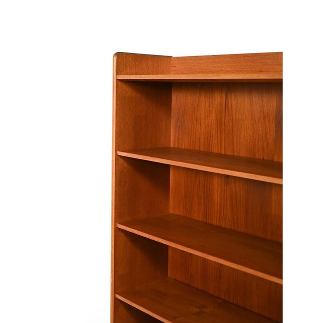 Wood Scandinavian Teak Bookcase by Ferdinand Lundquist, 1960s For Sale - Image 7 of 8