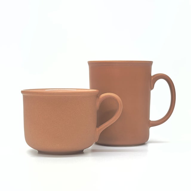 1980s Stunning Peach & Terracotta, Gloss & Matte Dinner Set Attributed to Crown Corning Japan - Place Settings for 6 / 32 Pieces For Sale - Image 4 of 13