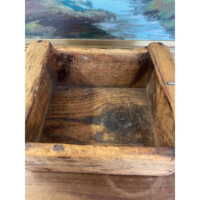 Early 20th Century Handcrafted Primitive Dovetail Wooden Storage Box For Sale In Seattle - Image 6 of 11