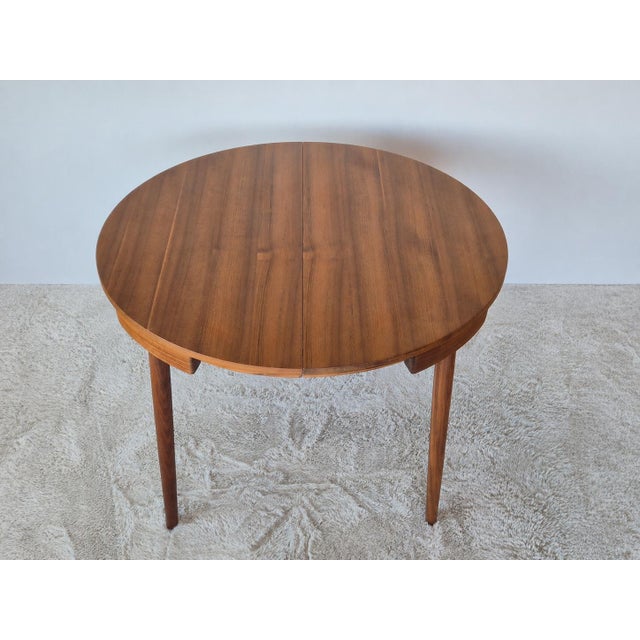 Round Extendable Dining Table and Chairs in Teak by Hans Olsen for Frem Røjle, Denmark, 1960s, Set of 5 For Sale - Image 10 of 16