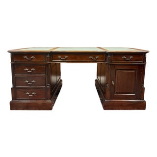 English Partner Desk in Wood and Leather For Sale