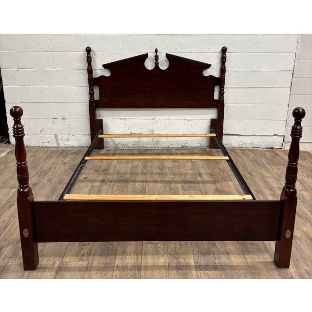 Wood Vintage Convertible Queen or Full Colonial Four Poster Pediment Cannonball Bed For Sale - Image 7 of 10