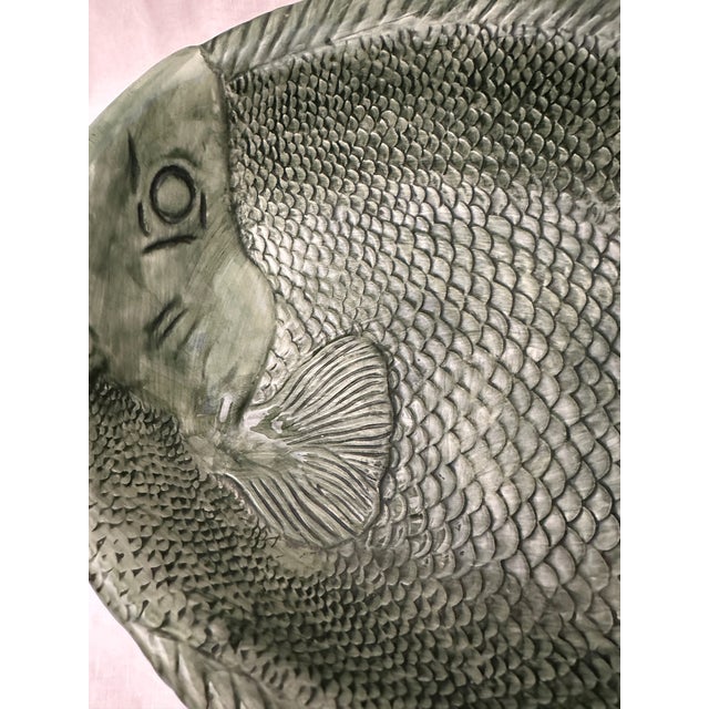 Farmhouse Vintage Style-Eyes Green Fish Serving Bowl For Sale - Image 3 of 6