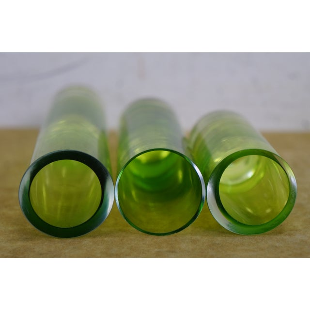 6 Chinese Emerald Green Blown Glass Graduated Tubular Torpedo Bud Vases 4" to 8" For Sale - Image 10 of 13