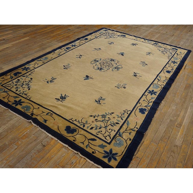 1900s Beige Floral Minimalist Deco Antique Peking Wool Knotted Small Rug For Sale - Image 4 of 10
