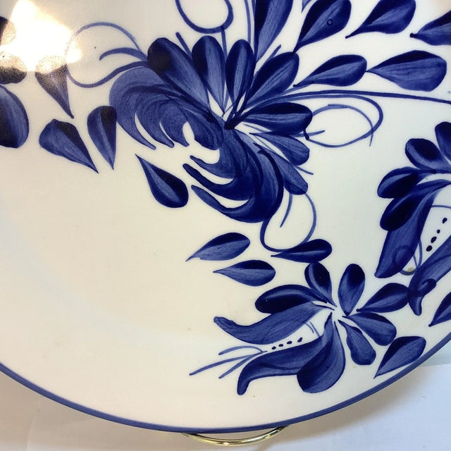 Mid-Century Hand Painted Blue & White Plate From Columbia, South America. For Sale - Image 6 of 7