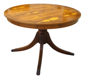 Extendable Pedestal Dining Table in Yew Wood, 1960