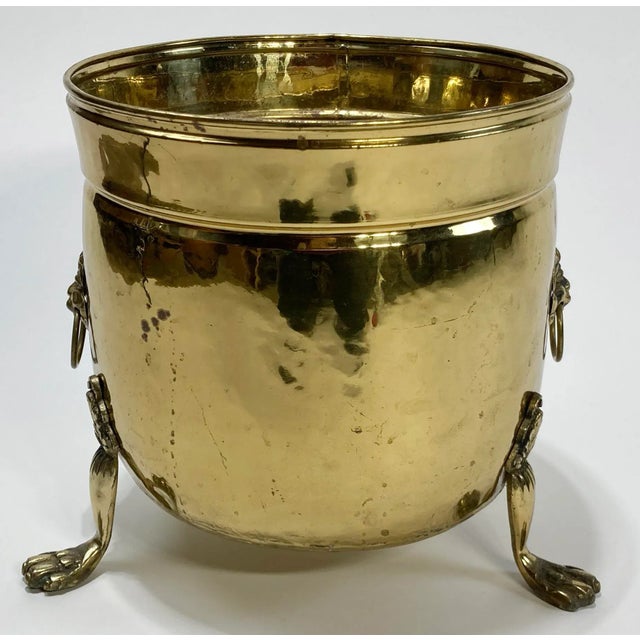 Vintage English Brass Lion Handle Footed Cachepot Planter For Sale In Kansas City - Image 6 of 11