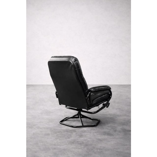 Set of Mid-Century Modern Danish Black Leather Swivel Chair & Ottoman from Unico, 1970s For Sale - Image 17 of 18