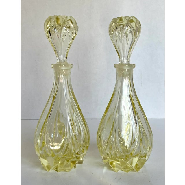 1920's Art Deco Yellow Glass Perfume Bottle by Irice Made in Germany For Sale - Image 12 of 12